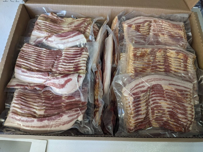 bacon box